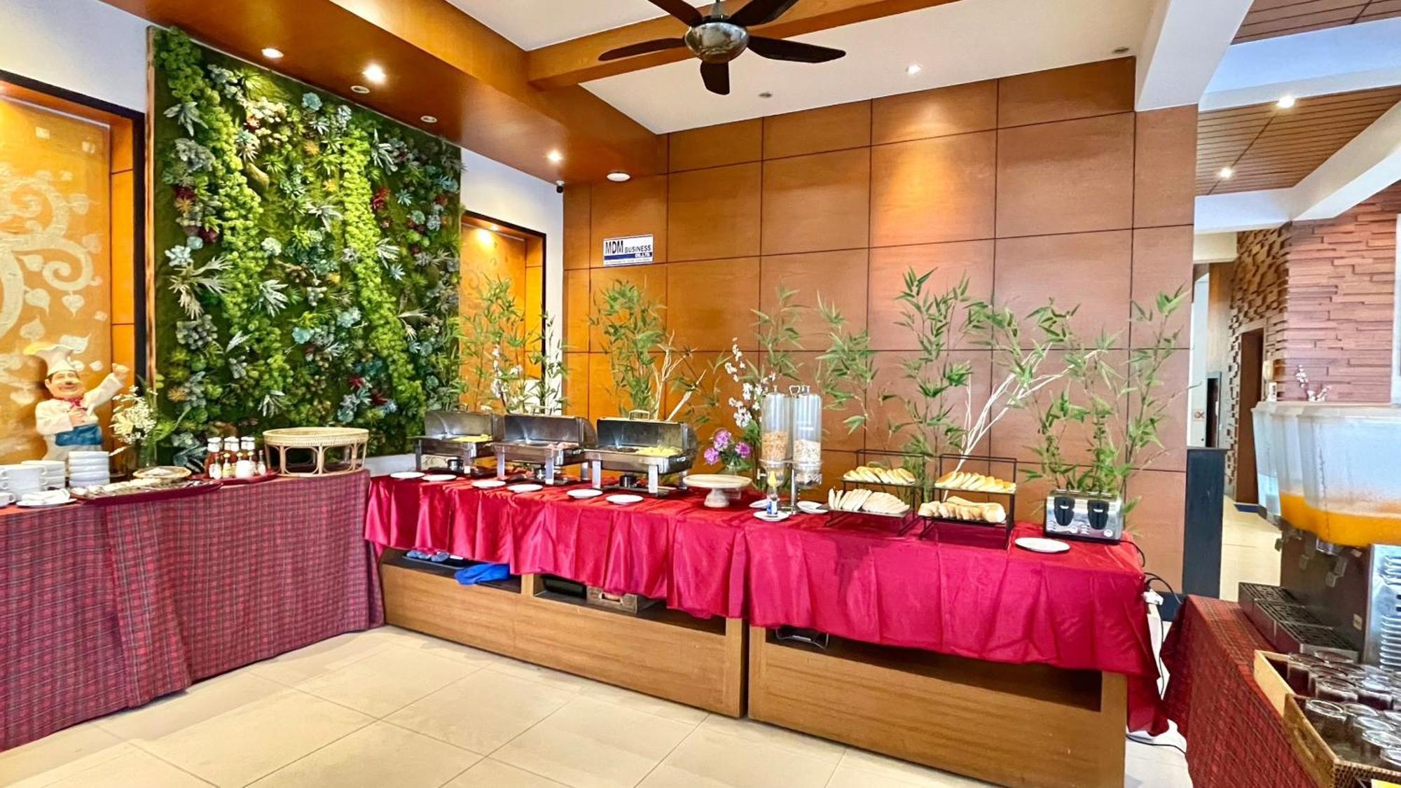Baramee Resortel Patong Zewnętrze zdjęcie